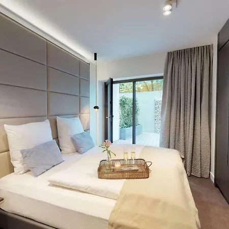 White Pearl 0.06 Apartment *